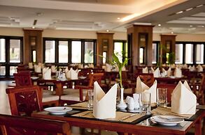 Angkor Miracle Reflection Club