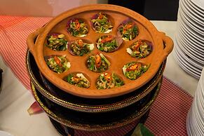 Angkor Miracle Reflection Club