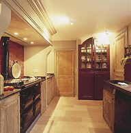 Guesthouse Maison le Dragon