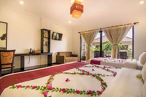 La Residence WatBo Hotel