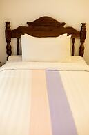 La Residence WatBo Hotel