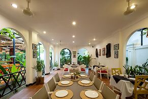 La Residence WatBo Hotel