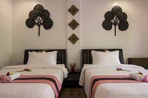 La Residence WatBo Hotel