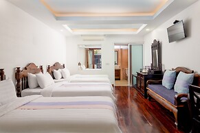 La Residence WatBo Hotel