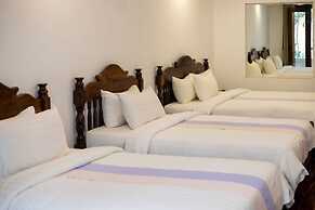 La Residence WatBo Hotel