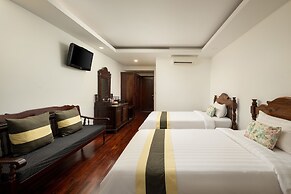 La Residence WatBo Hotel