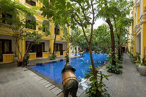 La Residence WatBo Hotel