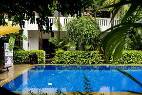 La Residence WatBo Hotel