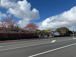 Siesta Motel