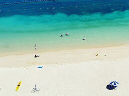 Hotel Monterey Okinawa Spa & Resort