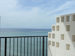 Hotel Monterey Okinawa Spa & Resort