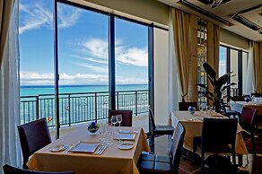 Hotel Monterey Okinawa Spa & Resort