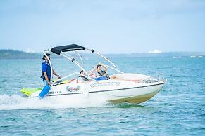 Hotel Monterey Okinawa Spa & Resort