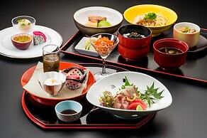 Hotel Monterey Okinawa Spa & Resort