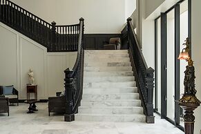 Hotel Monterey Okinawa Spa & Resort