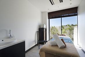 Hotel Monterey Okinawa Spa & Resort