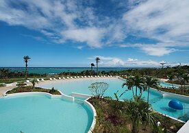 Hotel Monterey Okinawa Spa & Resort