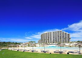 Hotel Monterey Okinawa Spa & Resort