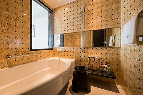 Hotel Monterey Okinawa Spa & Resort