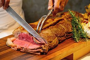 Hotel Monterey Okinawa Spa & Resort