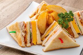 Hotel Monterey Okinawa Spa & Resort