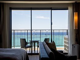 Hotel Monterey Okinawa Spa & Resort