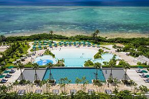Hotel Monterey Okinawa Spa & Resort