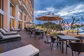 Hotel Monterey Okinawa Spa & Resort