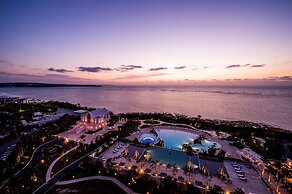 Hotel Monterey Okinawa Spa & Resort