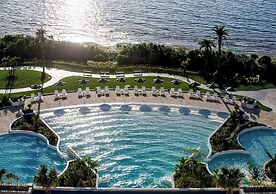 Hotel Monterey Okinawa Spa & Resort