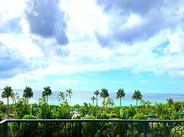 Hotel Monterey Okinawa Spa & Resort