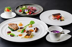 Hotel Monterey Okinawa Spa & Resort