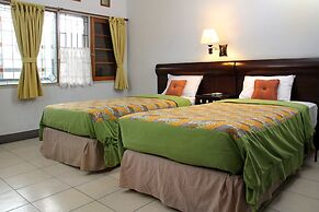 Rumah Asri Bed And Breakfast