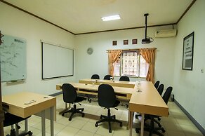 Rumah Asri Bed And Breakfast