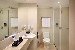 Aston Inn Pantai Losari Makassar