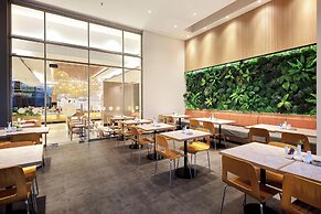 Aston Inn Pantai Losari Makassar