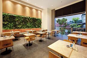 Aston Inn Pantai Losari Makassar