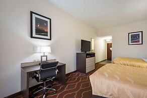 Quality Inn & Suites Huntsville Research Park Area