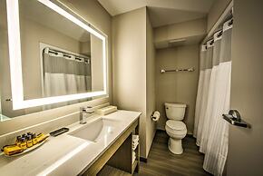 Best Western Plus Media Center Inn & Suites