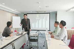 Gunawangsa Manyar Hotel Surabaya