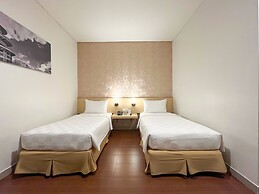 Hotel 88 Embong Malang by WH