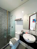 Hotel 88 Embong Malang by WH