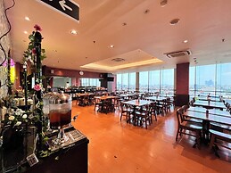 Hotel 88 Embong Malang by WH