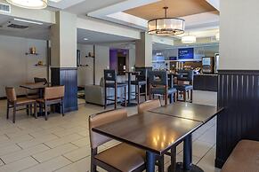 Holiday Inn Express & Suites Indio - Coachella Valley by IHG