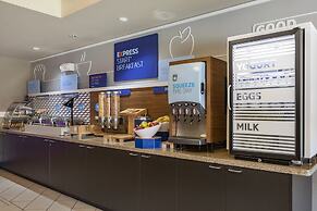 Holiday Inn Express & Suites Indio - Coachella Valley by IHG