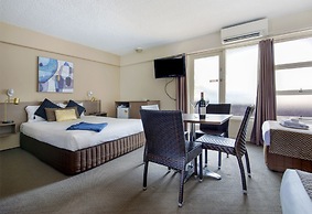 The Metropolitan Spring Hill