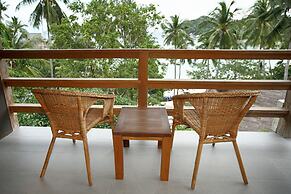 Beach Club by Haad Tien