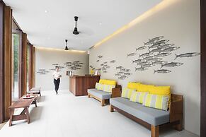 Beach Club by Haad Tien