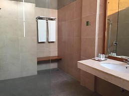 Luwansa Beach Resort