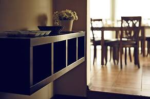 Üstün Otel Alsancak